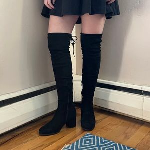 LAURENCE CHUNKY HEEL THIGH-HIGH BOOTS 👢